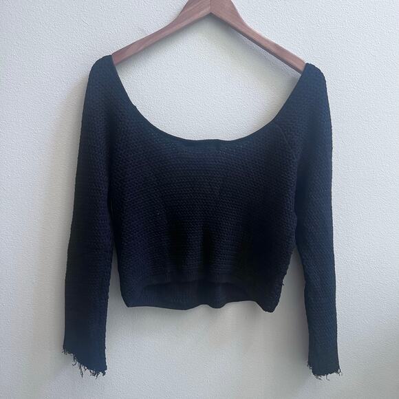 FREE PEOPLE Beach Crochet Knit Crop Tops Long Sleeve Black Women's Size L - Picture 2 of 7